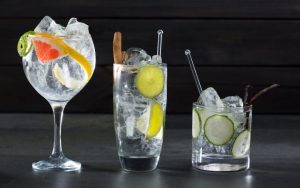 Does Sparkling Water Cause Teeth to Lose Lustre Dentist Main Beach